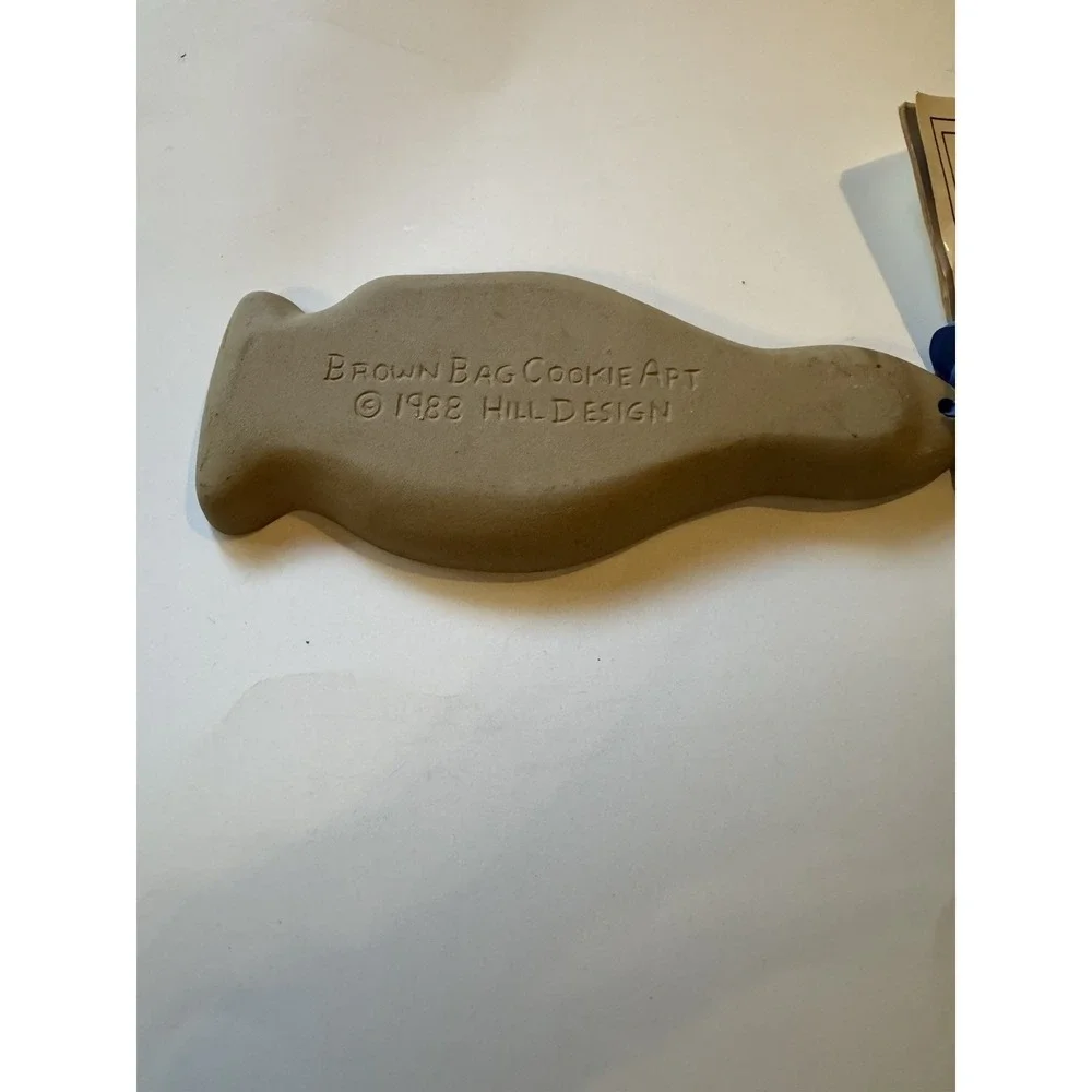 2 Brown Bag Cookie Stoneware Molds Bunny Rabbit 1988 & Father Christmas‎ 1990